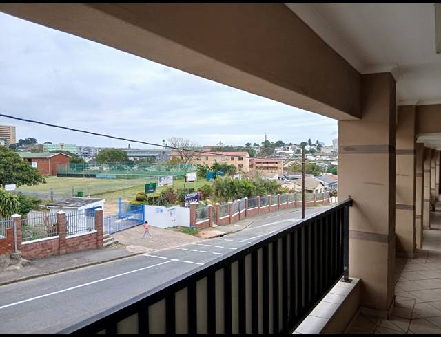 800M² BUILDING FOR SALE IN SPARKS ESTATE